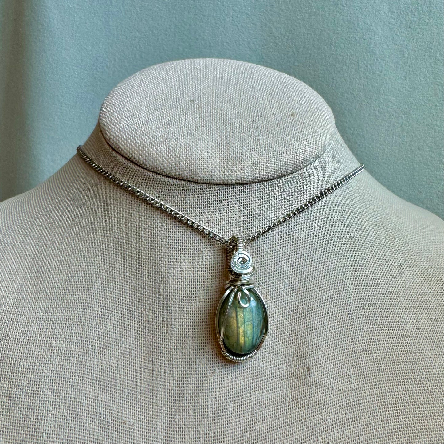 Labradorite “Soul Bloom” Mini Pendant