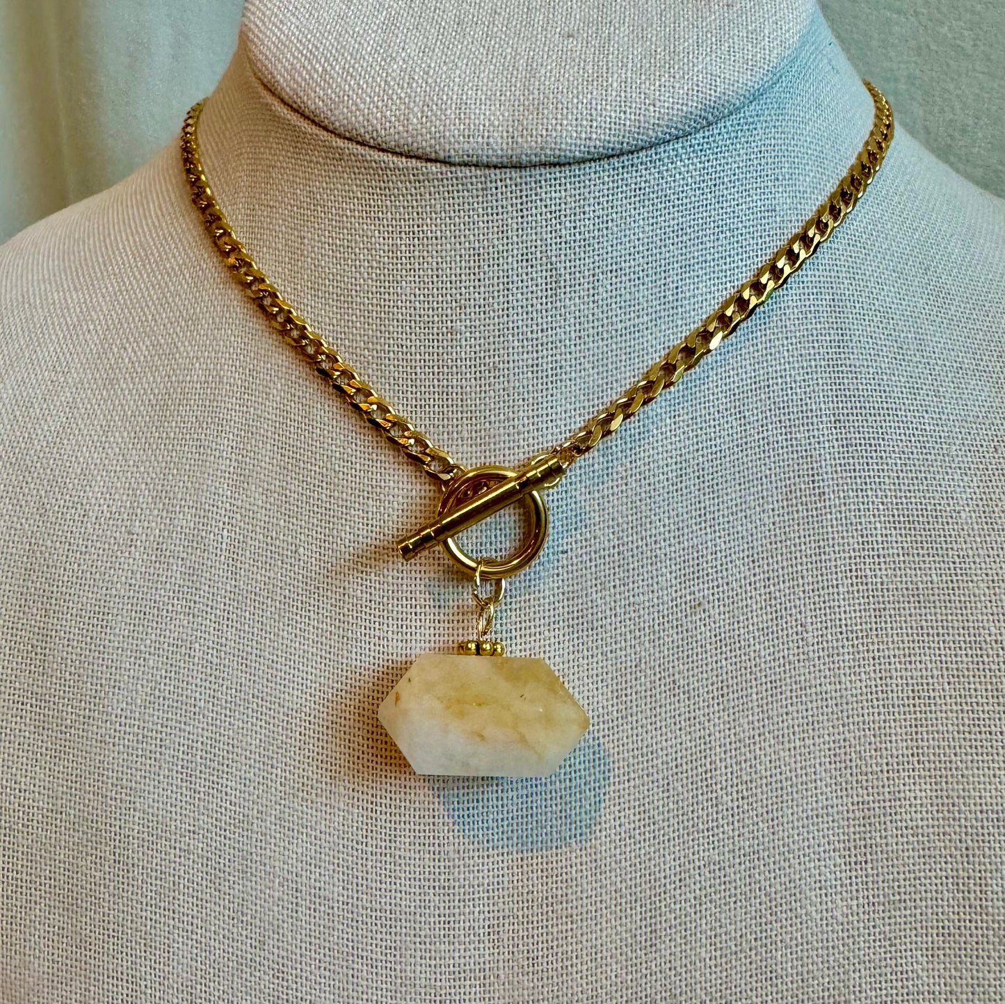 Citrine Gold toggle Choker