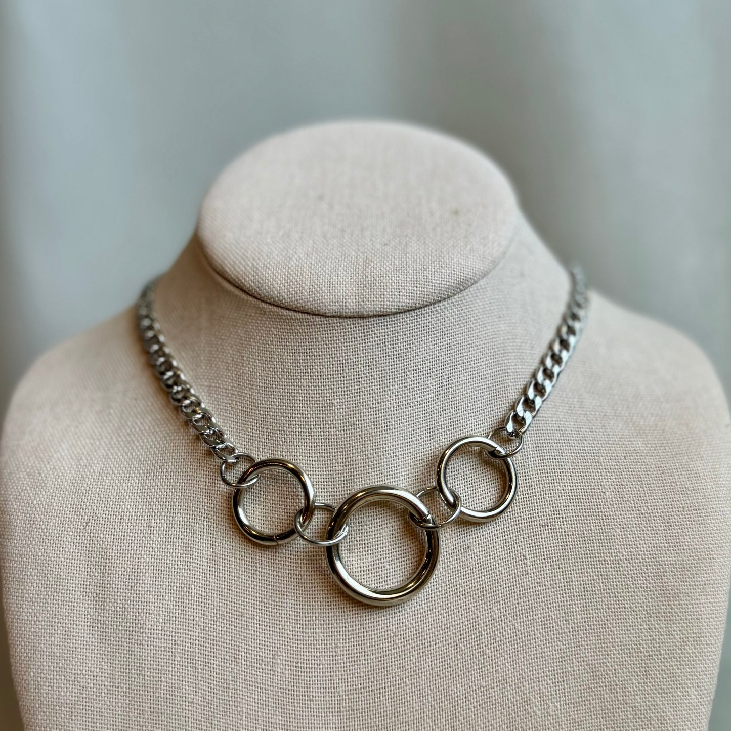Stainless Steel “O” Ring Choker
