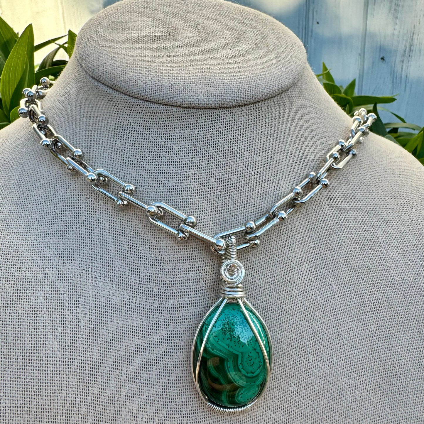 Malachite Statement Pendant