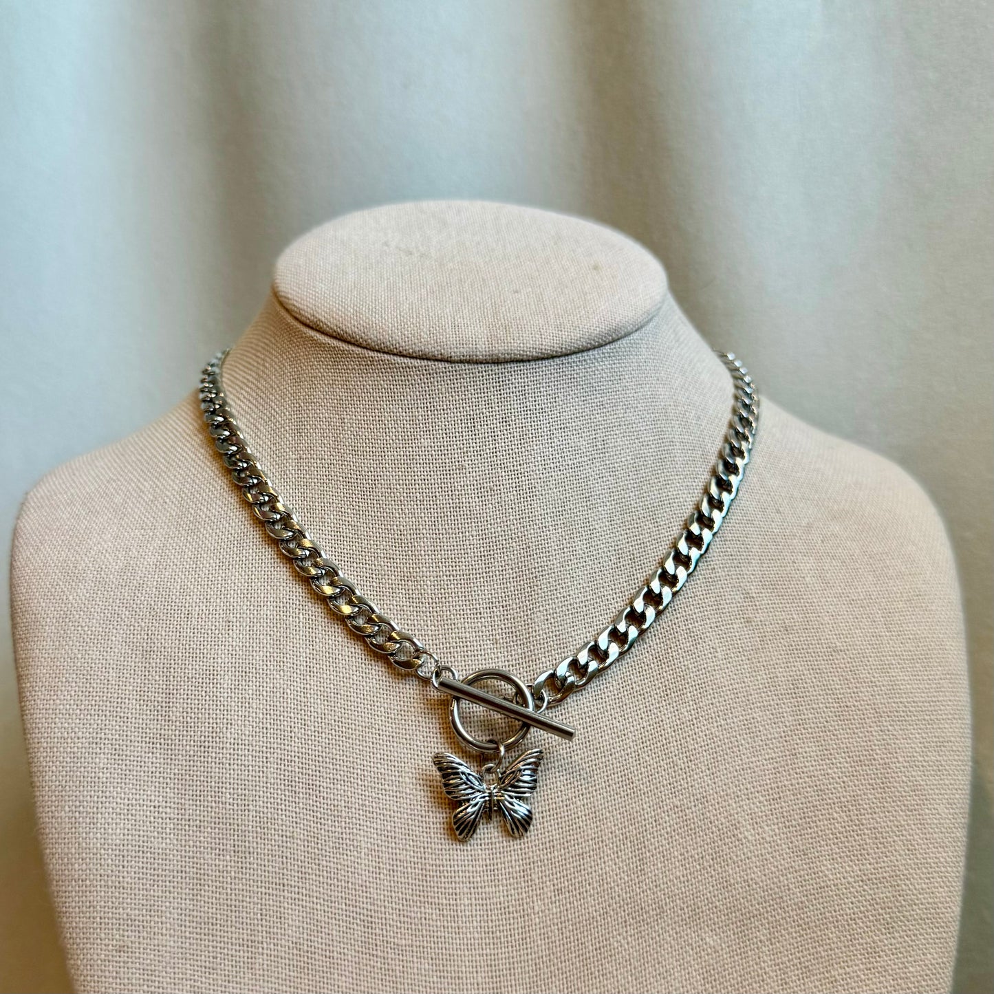 Butterfly Toggle Choker