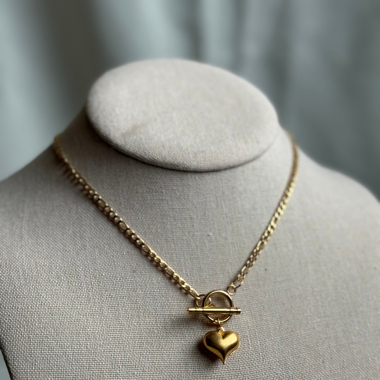 heart choker toggle clasp