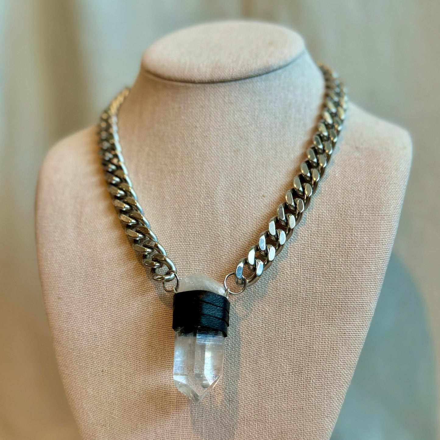 Lumerian Quartz Chunky Chain Choker