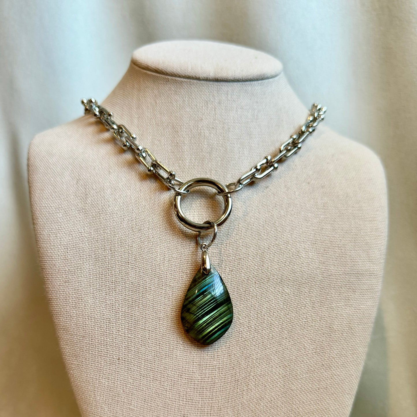 Labradorite “O” Ring Chunky Chain Pendant