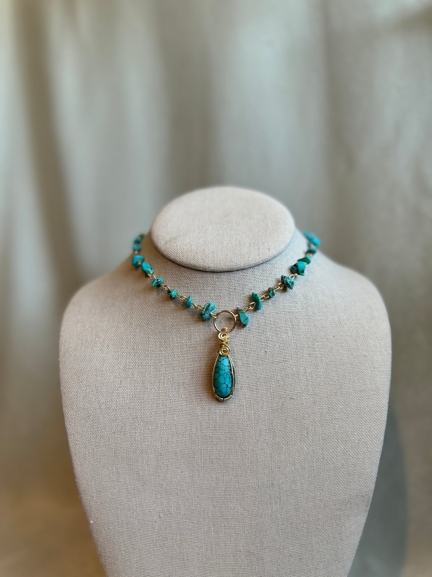 Turquoise Beaded Choker