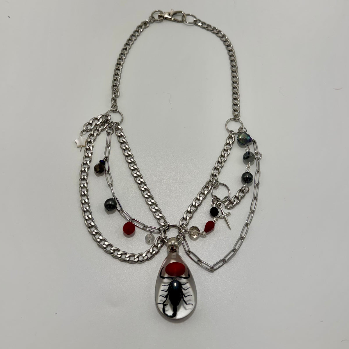 Multi-layered Scorpion Choker